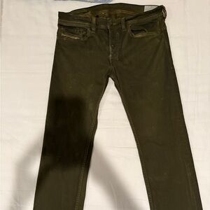 Diesel Men's Straight Jeans in Olive Green